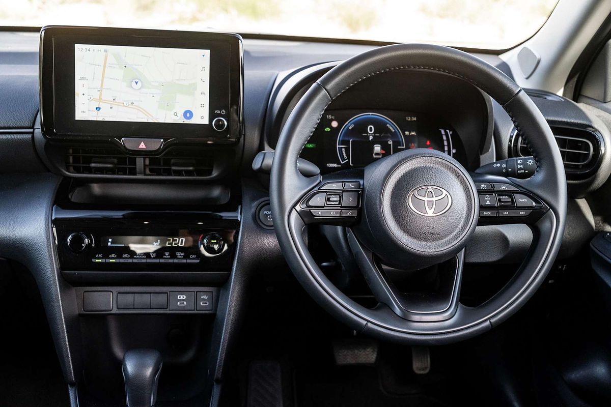 2024 Toyota Yaris Cross GXL MXPJ10R