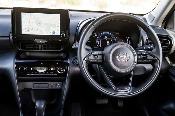 2024 Toyota Yaris Cross GXL MXPJ10R