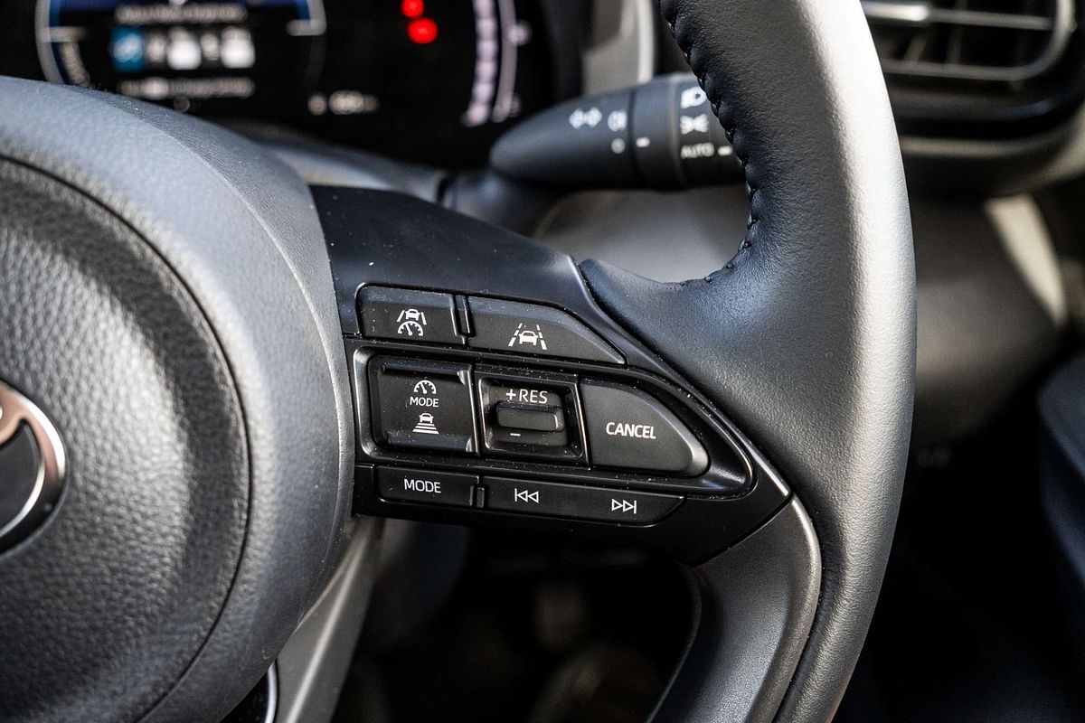2024 Toyota Yaris Cross GXL MXPJ10R