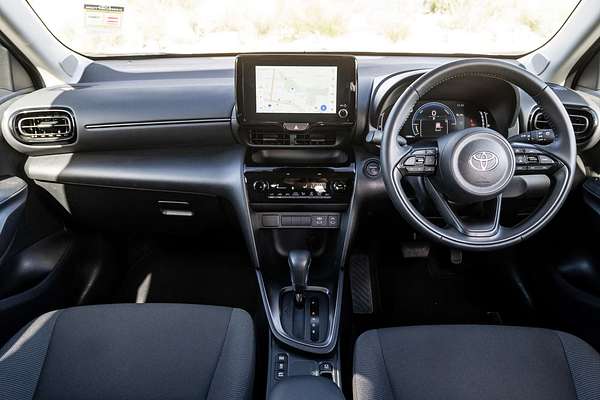 2024 Toyota Yaris Cross GXL MXPJ10R