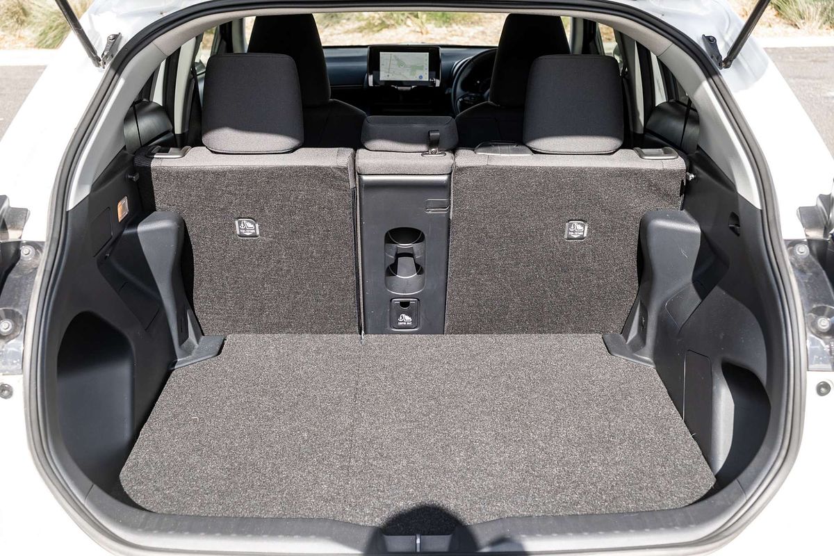 2024 Toyota Yaris Cross GXL MXPJ10R