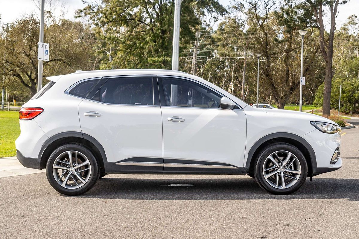 2023 MG HS Excite SAS23