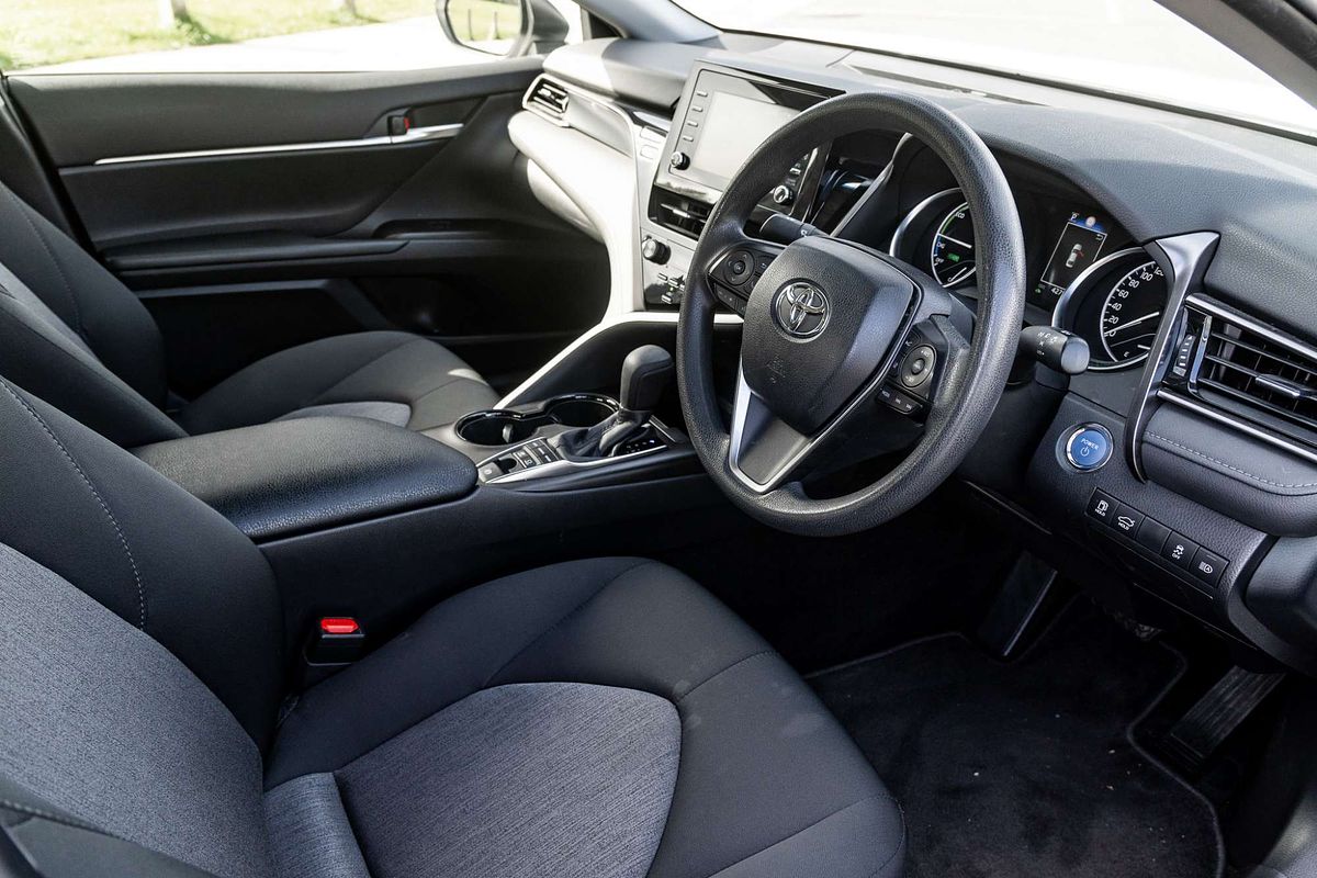 2023 Toyota Camry Ascent AXVH70R