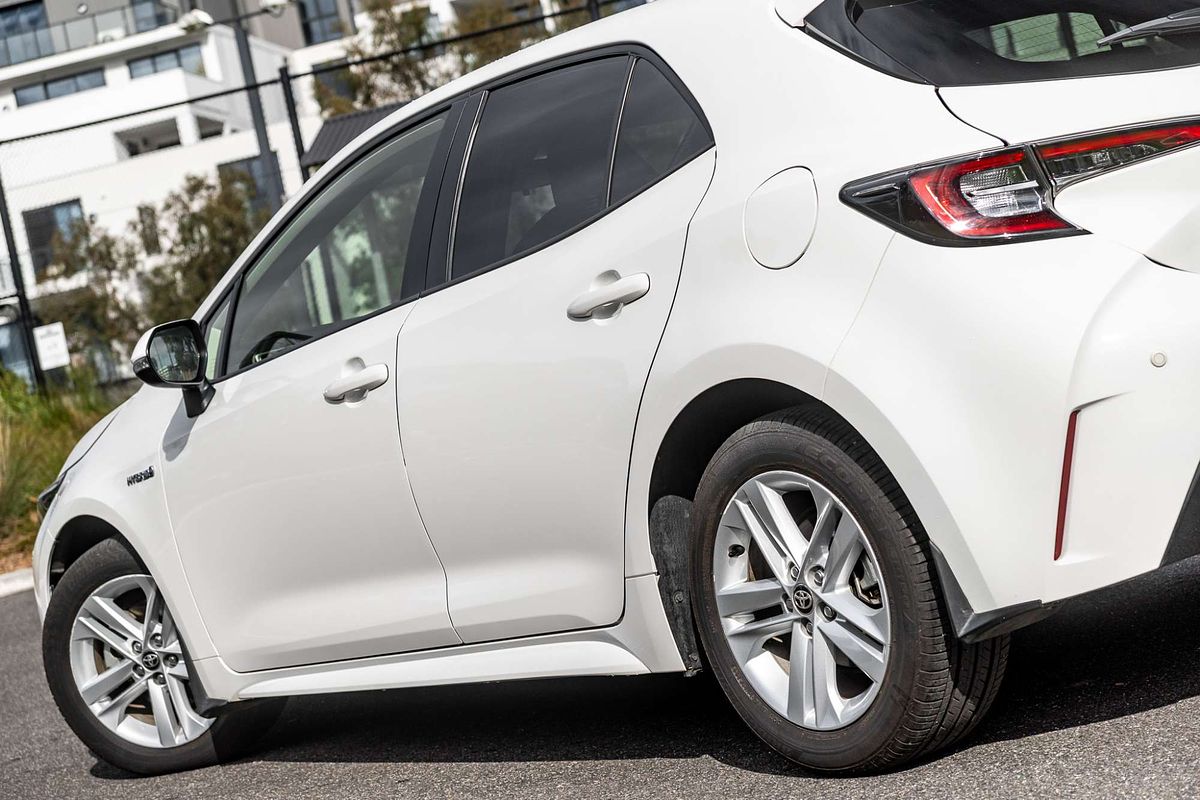 2022 Toyota Corolla Ascent Sport Hybrid ZWE211R