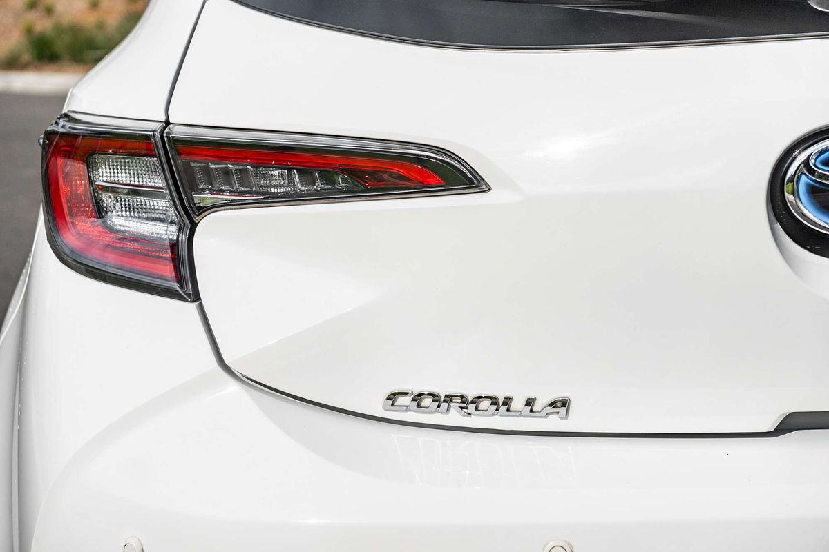 2022 Toyota Corolla Ascent Sport Hybrid ZWE211R