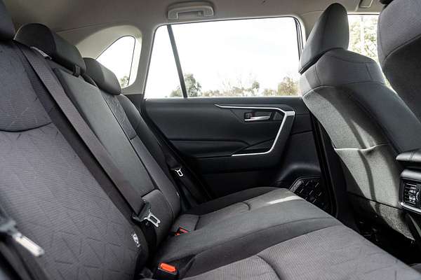 2019 Toyota RAV4 GXL AXAH54R