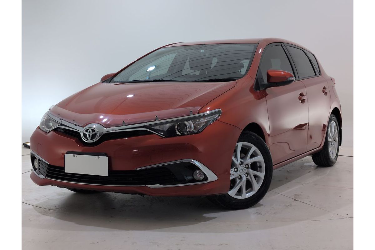 2017 Toyota Corolla Ascent Sport ZRE182R