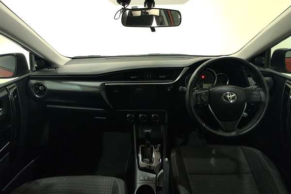 2017 Toyota Corolla Ascent Sport ZRE182R