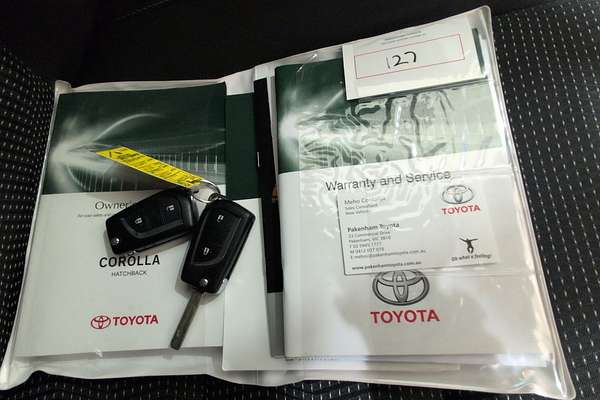 2017 Toyota Corolla Ascent Sport ZRE182R