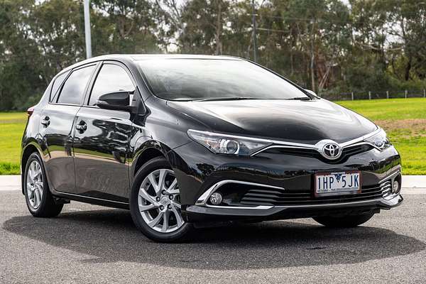 2016 Toyota Corolla Ascent Sport ZRE182R