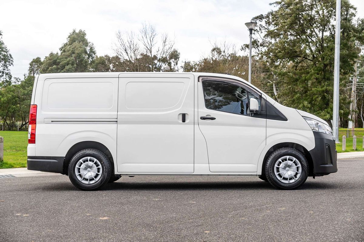2019 Toyota Hiace GDH300R LWB