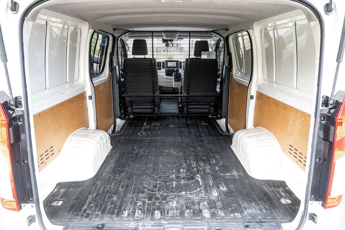2019 Toyota Hiace GDH300R LWB