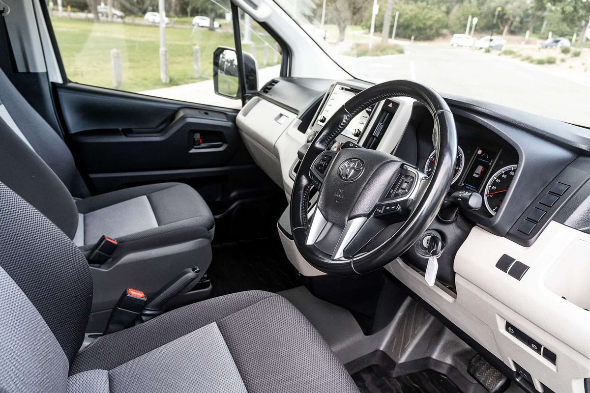 2019 Toyota Hiace GDH300R LWB