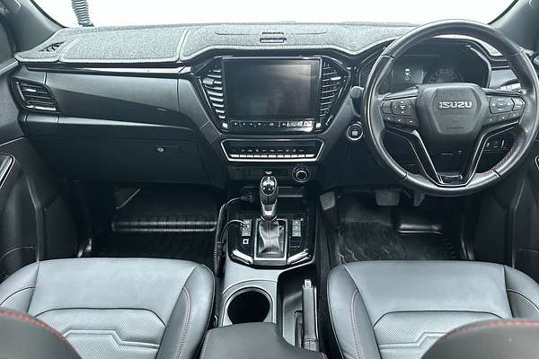 2022 Isuzu D-MAX X-TERRAIN 4X4