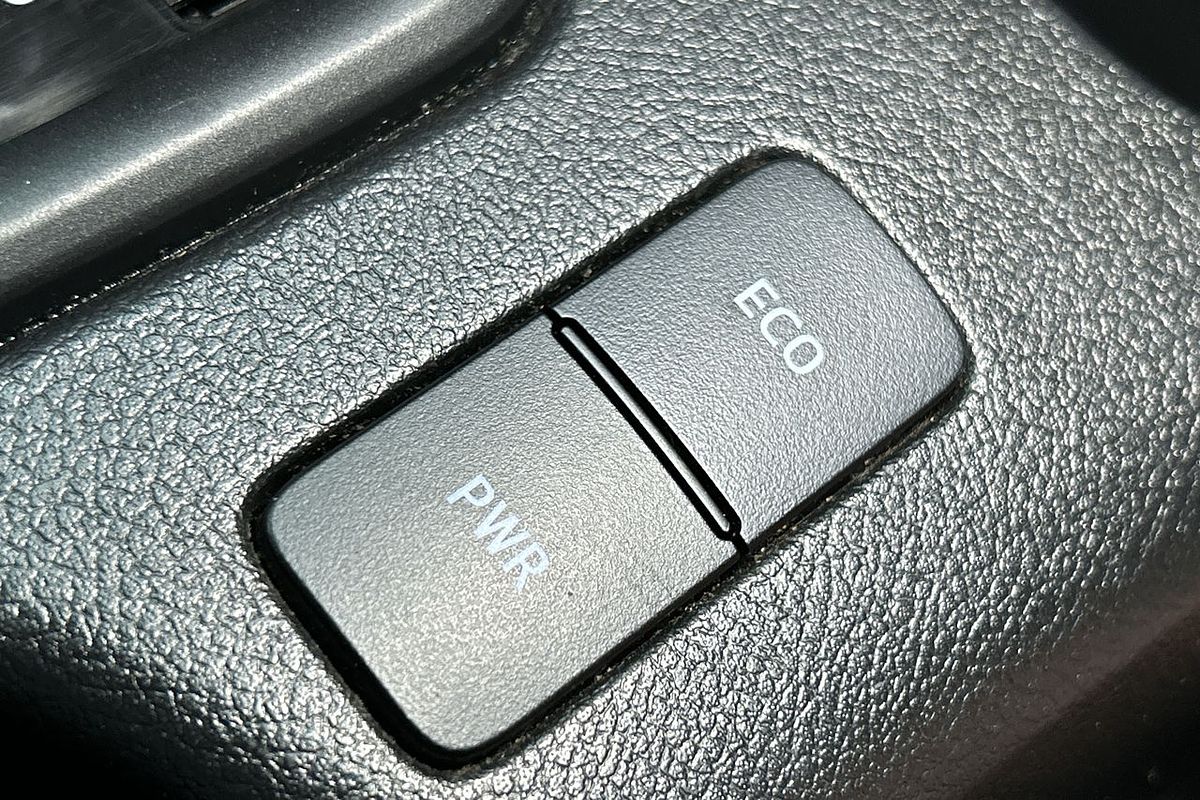 2023 Toyota Hilux SR GUN126R 4X4