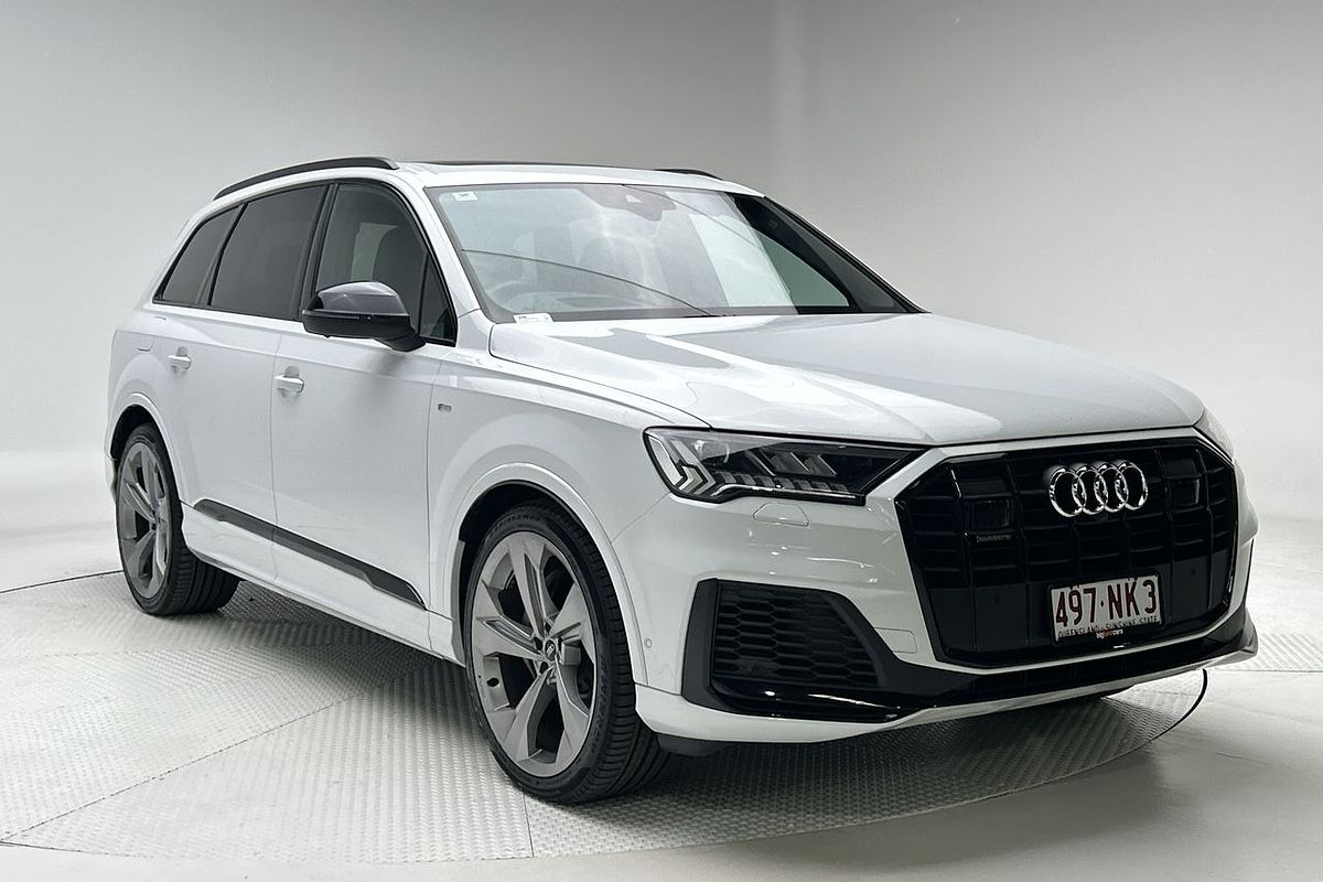 2021 Audi Q7 50 TDI S line 4M