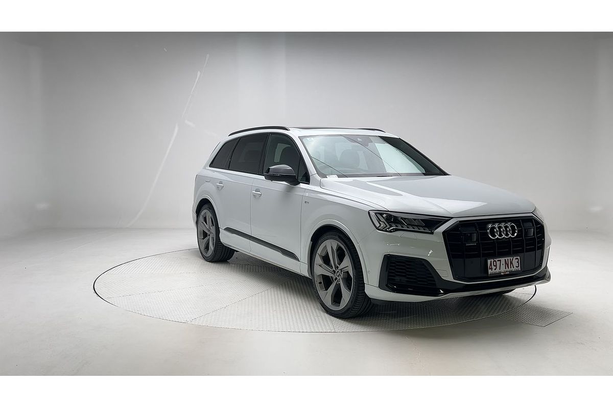 2021 Audi Q7 50 TDI S line 4M