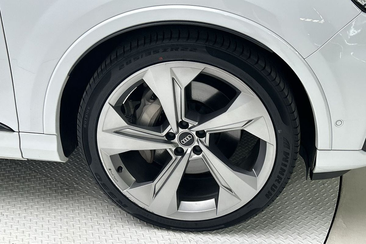 2021 Audi Q7 50 TDI S line 4M