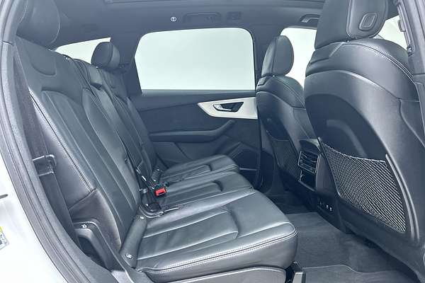 2021 Audi Q7 50 TDI S line 4M
