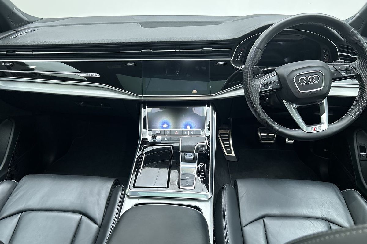 2021 Audi Q7 50 TDI S line 4M