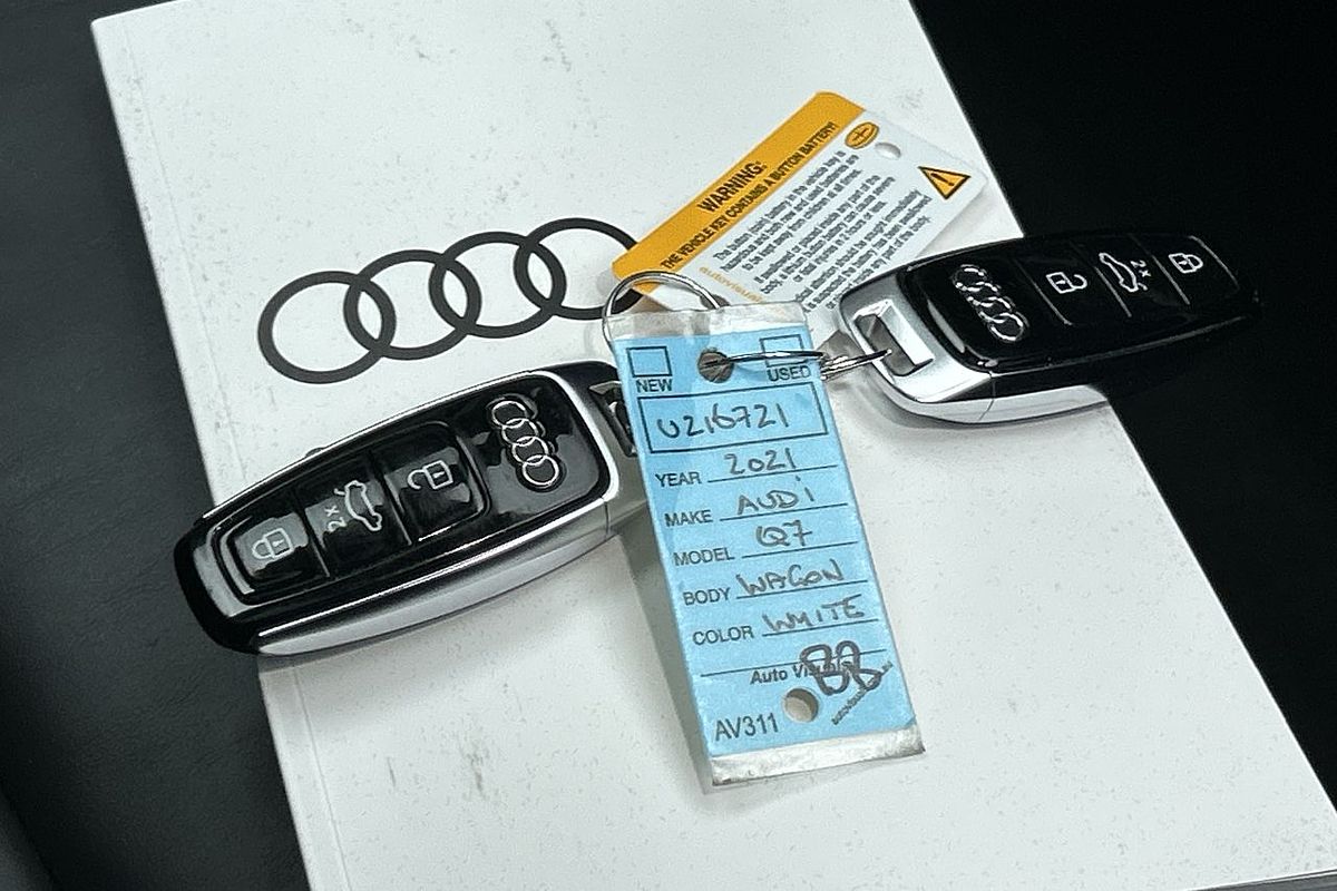 2021 Audi Q7 50 TDI S line 4M