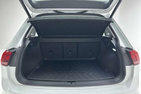 2022 Volkswagen Tiguan 132TSI Life 5N