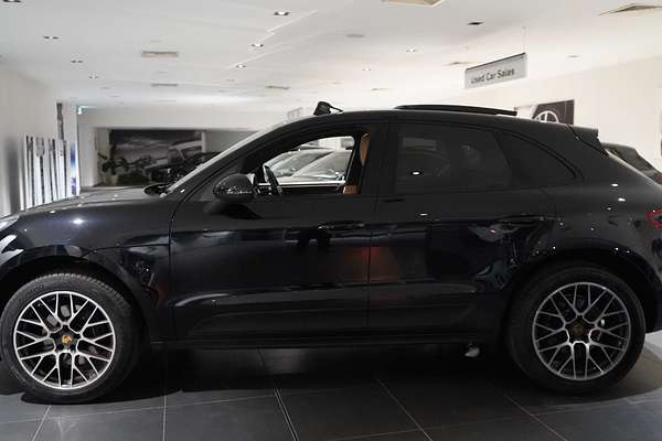 2017 Porsche Macan 95B