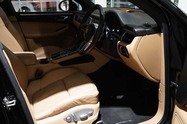 2017 Porsche Macan 95B