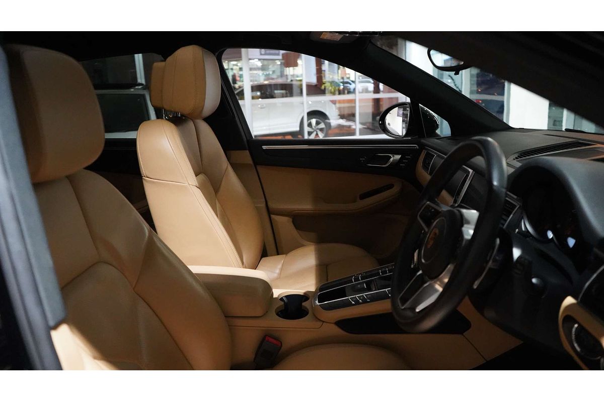 2017 Porsche Macan 95B