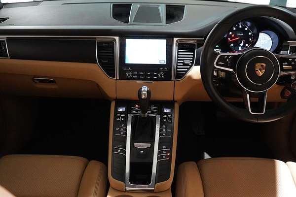2017 Porsche Macan 95B