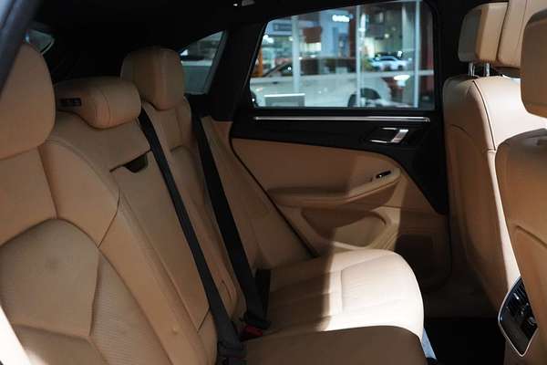 2017 Porsche Macan 95B