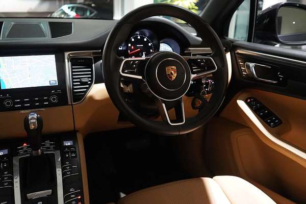 2017 Porsche Macan 95B