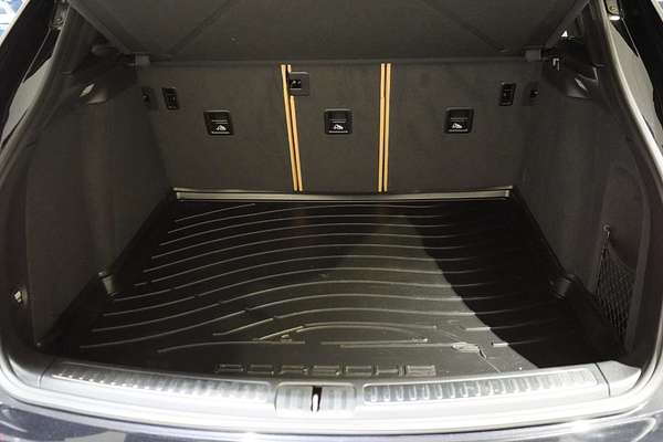 2017 Porsche Macan 95B