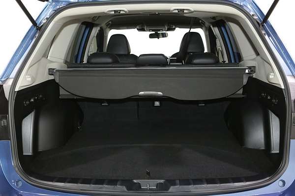 2024 Subaru Forester 2.5i Luxury Special Edition S5
