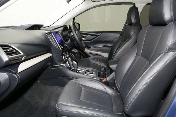 2024 Subaru Forester 2.5i Luxury Special Edition S5
