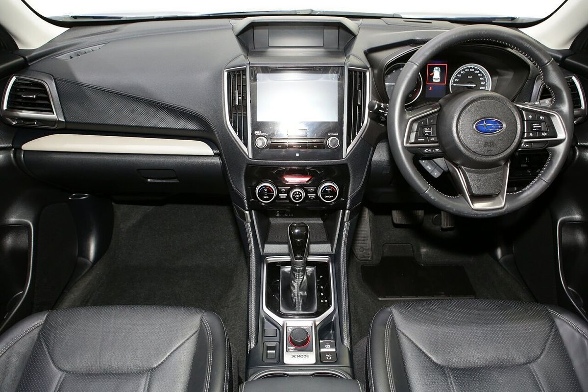 2024 Subaru Forester 2.5i Luxury Special Edition S5