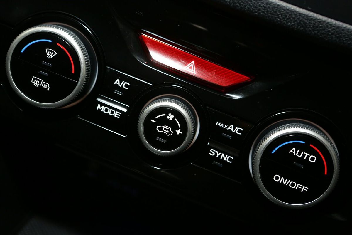 2024 Subaru Forester 2.5i Luxury Special Edition S5