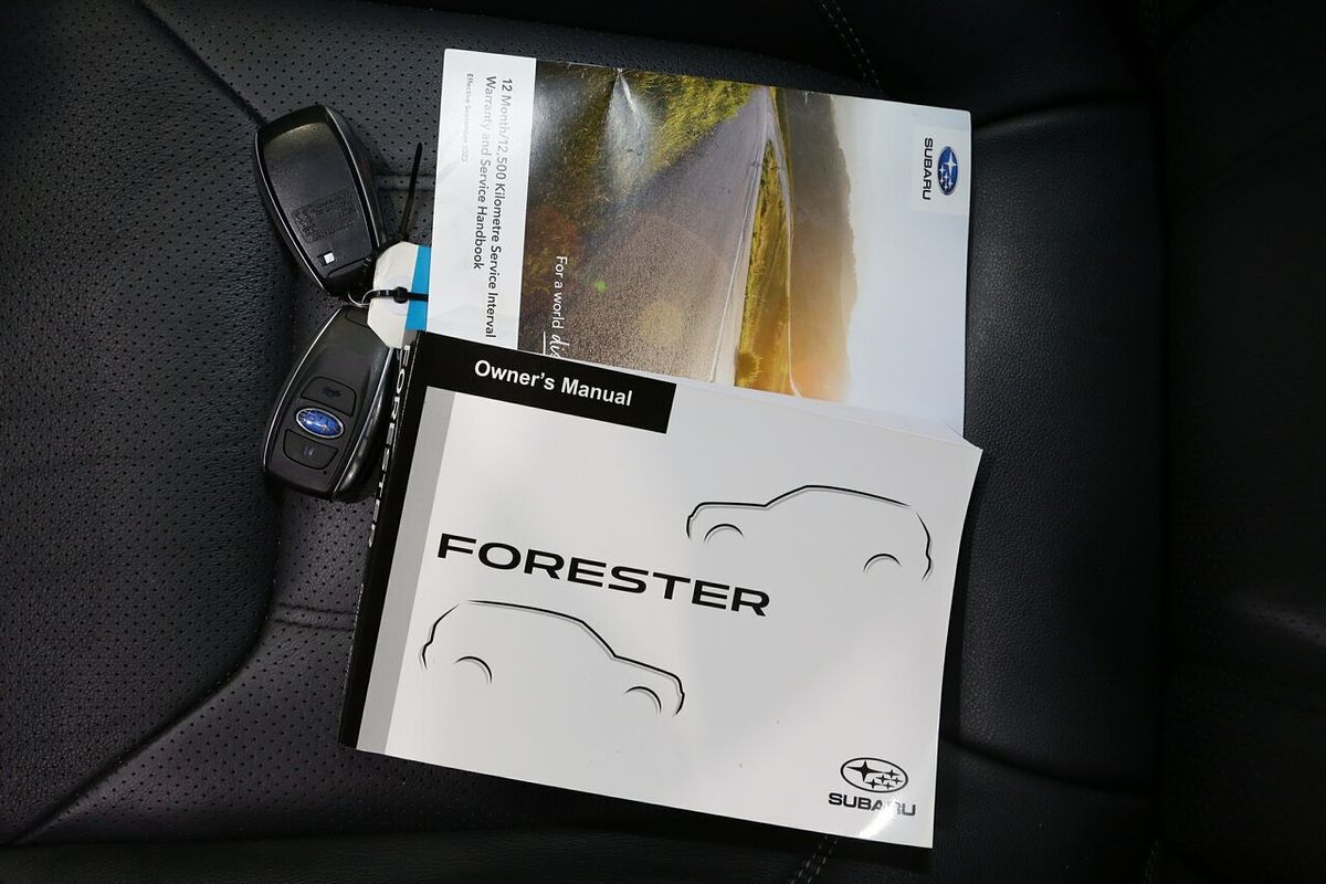 2024 Subaru Forester 2.5i Luxury Special Edition S5