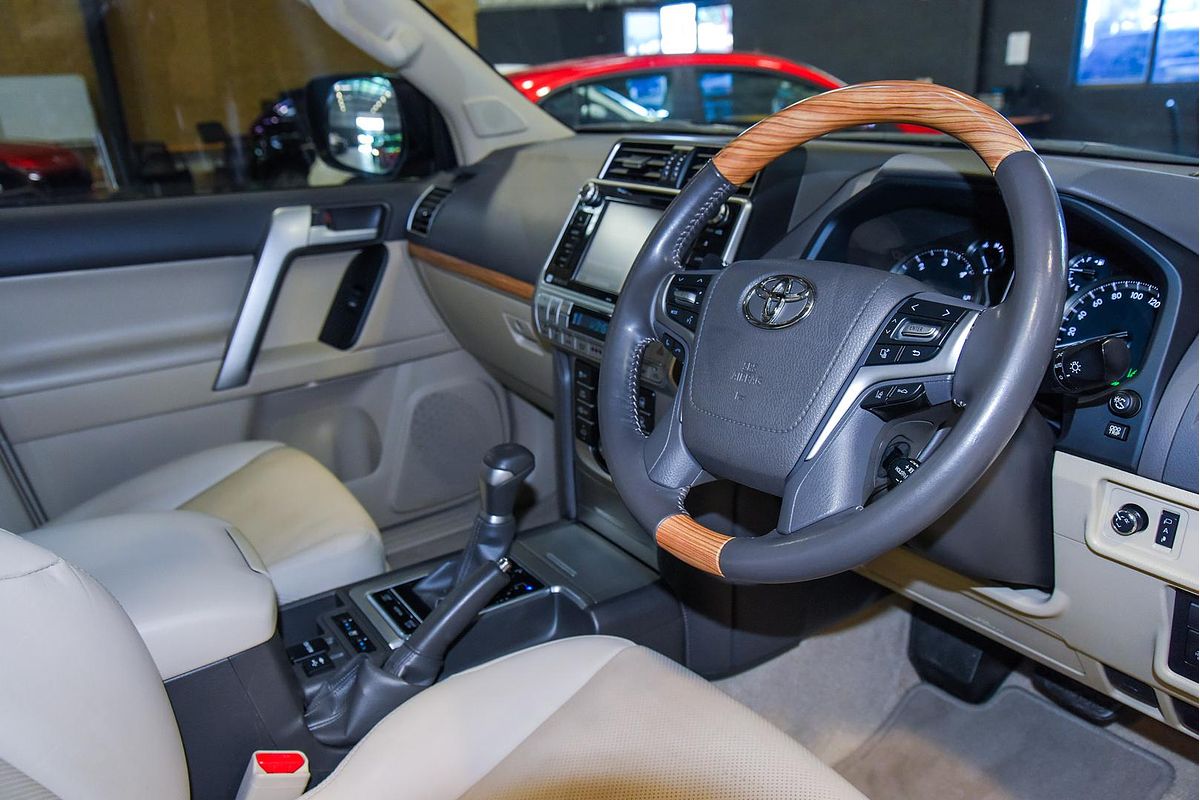 2020 Toyota Landcruiser Prado Kakadu GDJ150R