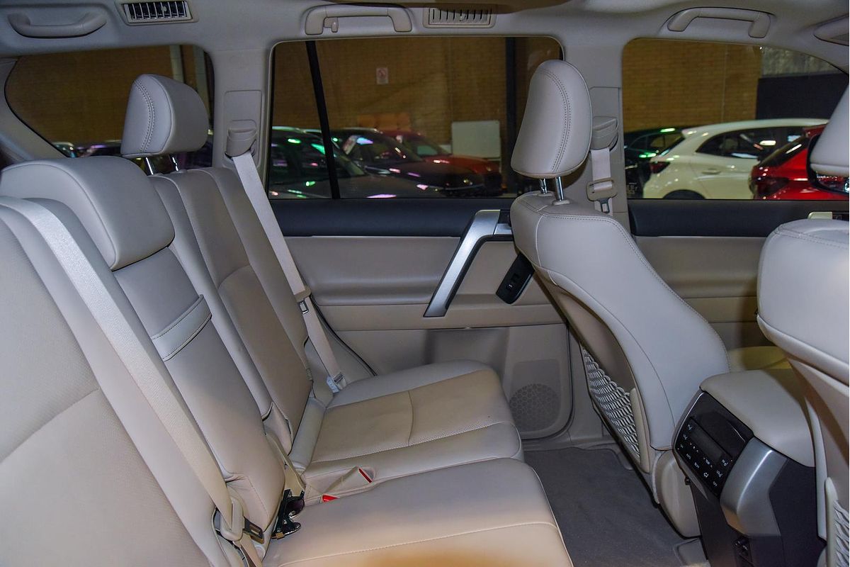 2020 Toyota Landcruiser Prado Kakadu GDJ150R