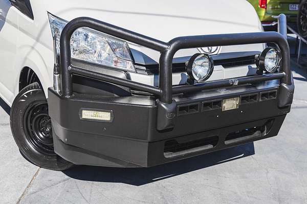 2020 Toyota Hiace Commuter GDH322R
