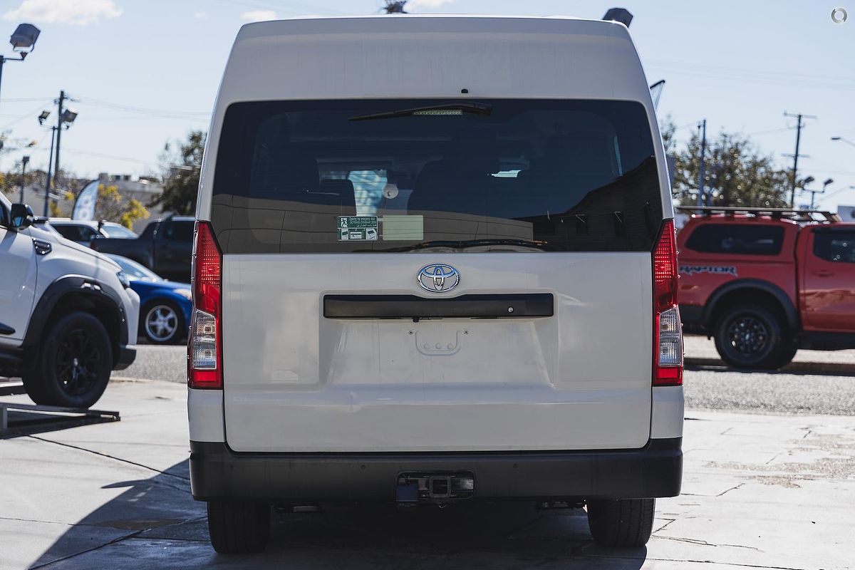 2020 Toyota Hiace Commuter GDH322R