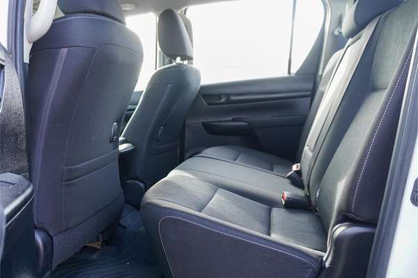 2021 Toyota Hilux SR GUN126R 4X4