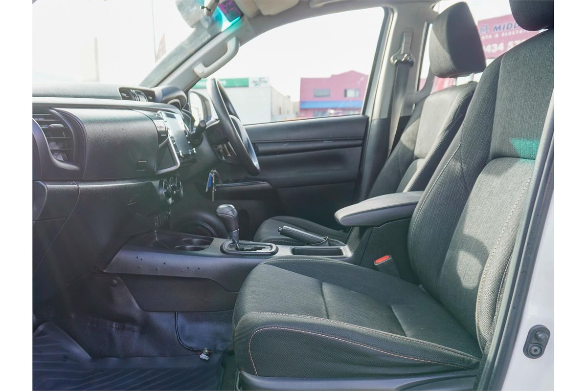 2021 Toyota Hilux SR GUN126R 4X4