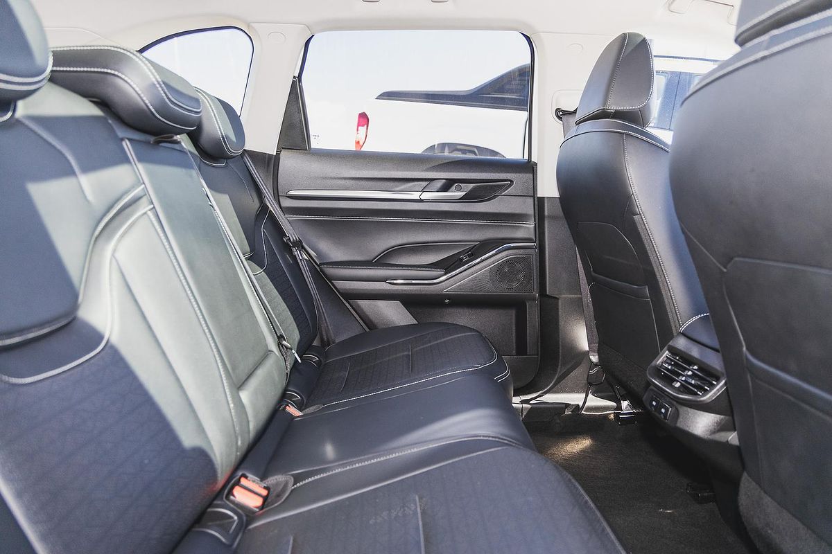 2022 GWM H6 Vanta B01