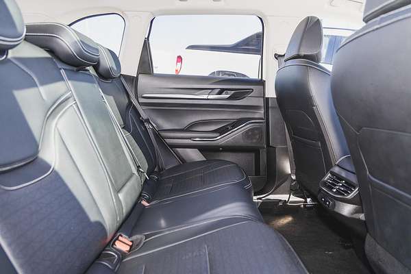 2022 GWM H6 Vanta B01