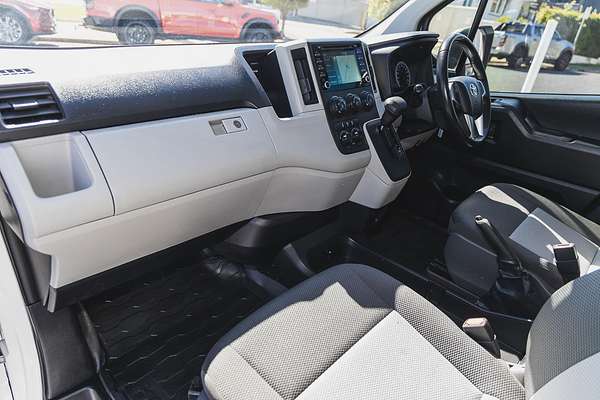 2020 Toyota Hiace Commuter GDH322R