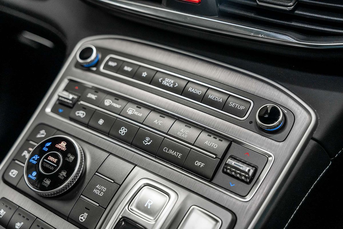 2023 Hyundai Santa Fe Highlander TM.V4