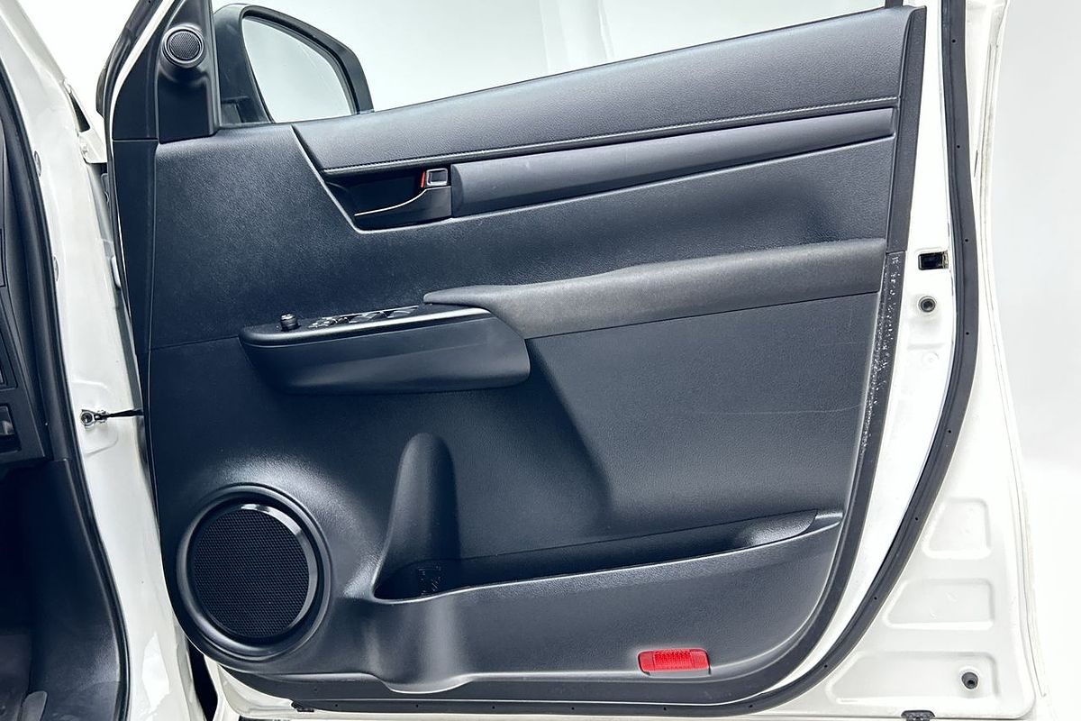 2019 Toyota Hilux SR GUN126R 4X4