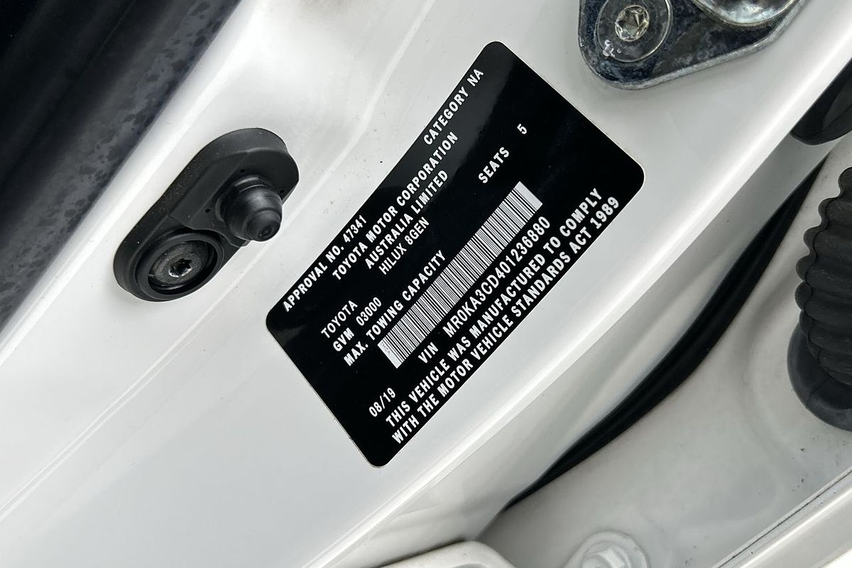 2019 Toyota Hilux SR GUN126R 4X4